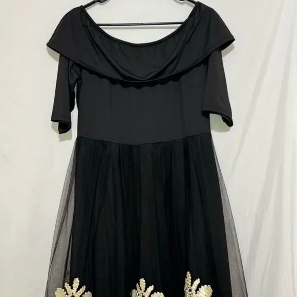 Off Shoulder Lace Tulle dress Size Size 2XL - Picture 2 of 8